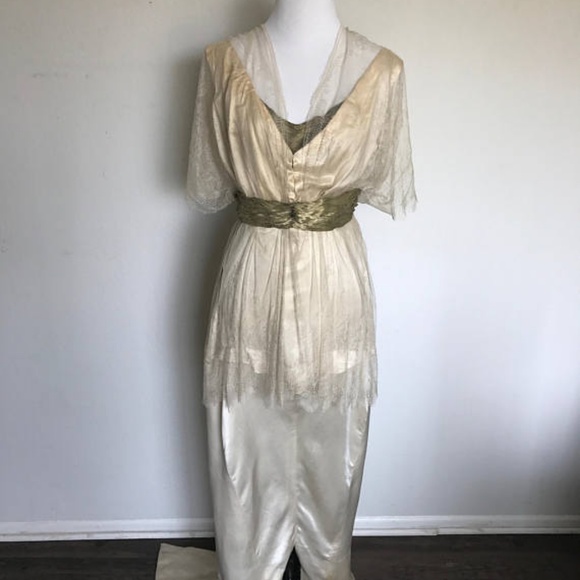 Edwardian wedding gown - Picture 6 of 7